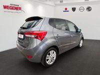 Gebraucht Hyundai ix20 125 PS (91 kW) 2014 Grau Kleinwagen