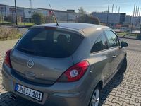 Gebraucht Opel Corsa Edition 69 PS (50 kW) 2012 Grau Kleinwagen