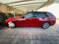 Gebraucht BMW 320 Efficient Dynamics 190 PS (139 kW) 2020 Rot Kombi