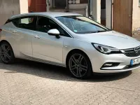 Gebraucht Opel Astra 136 PS (100 kW) 2015 Silber Kleinwagen