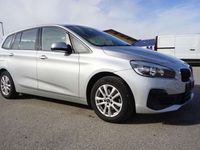 gebraucht BMW 216 7 Sitzer Navi Sitzhzg 8 fach