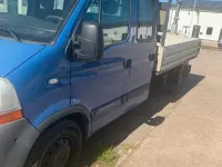 Usata Renault Master 100 CV (73 kW) 2004 Blu Berlina