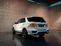 gebraucht Mercedes ML63 AMG AMG - FULL OPTION