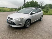 Gebraucht Ford Focus 115 PS (84 kW) 2014 Silber Kombi