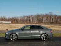 Gebraucht Audi A3 Sport 150 PS (110 kW) 2017 Grau Limousine