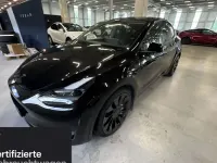 Gebraucht Tesla Model Y Performance 321 kW (437 PS) 2023 Schwarz SUV