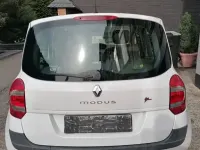 Używany Renault Modus Expression 75 KM (55 kW) 2009 Biały Minivan