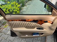 Gebraucht Mercedes E200 184 PS (135 kW) 2007 Beige Limousine