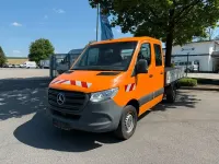 Gebraucht Mercedes Sprinter 163 PS (119 kW) 2019 Orange Van
