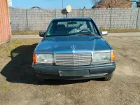 Gebraucht Mercedes 190 122 PS (89 kW) 1992 Grau Limousine