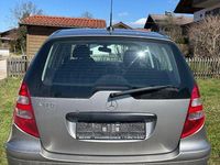 Gebraucht Mercedes A170 Elegance 116 PS (85 kW) 2007 Silber Van / Kleinbus