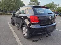 Gebraucht VW Polo 60 PS (44 kW) 2010 Schwarz Kleinwagen