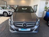 Gebraucht Mercedes B180 Style 122 PS (89 kW) 2017 Grau Van / Kleinbus