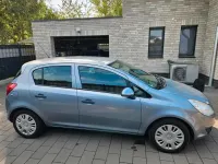 Gebraucht Opel Corsa 100 PS (73 kW) 2009 Silber Kleinwagen