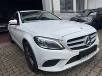 Gebraucht Mercedes C220 194 PS (142 kW) 2018 Weiß Kombi