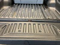 Gebraucht Isuzu D-Max 163 PS (119 kW) 2022 Grau Abholung