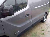 Gebraucht Renault Trafic Basis 90 PS (66 kW) 2017 Grau Van / Kleinbus