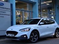 Gebraucht Ford Focus Active X 125 PS (91 kW) 2022 Weiß Limousine