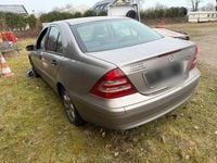 Gebraucht Mercedes C180 143 PS (105 kW) 2002 Limousine