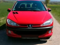Gebraucht Peugeot 206 75 PS (55 kW) 2008 Rot Kleinwagen