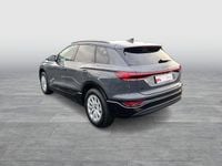 Gebraucht Audi Q6 e-tron Ambiente 185 kW (252 PS) 2025 Grau SUV