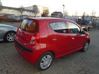Gebraucht Nissan Pixo Acenta 68 PS (50 kW) 2010 Bright red (s) Kleinwagen