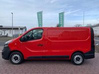 Gebraucht Opel Vivaro 125 PS (91 kW) 2018 Rot Van / Kleinbus