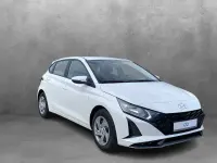 Neu Hyundai i20 Select 101 PS (74 kW) 2026 Atlas white / sol Kleinwagen