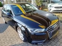 Gebraucht Audi A3 Attraction 105 PS (77 kW) 2013 Brillantschwarz Kombi