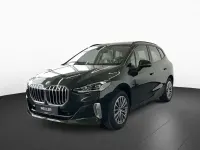 Gebraucht BMW 223 Active Tourer Luxury Line 211 PS (155 kW) 2025 Sanremo green metallic (grün) Van / Kleinbus
