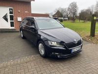 Gebraucht Skoda Superb 190 PS (139 kW) 2016 Schwarz Kombi