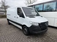 Używany Mercedes Sprinter 114 KM (83 kW) 2021 Biały Van