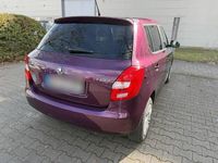 Gebraucht Skoda Fabia 60 PS (44 kW) 2014 Violet Limousine