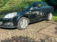 Gebraucht Opel Astra Cosmo 140 PS (102 kW) 2008 Schwarz Cabrio