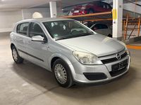 Gebraucht Opel Astra 105 PS (77 kW) 2005 Grau Limousine