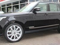 Gebraucht Land Rover Range Rover Vogue 340 PS (250 kW) 2015 Schwarz SUV