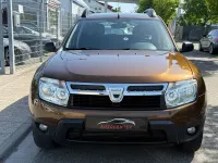 Gebraucht Dacia Duster Lauréate 107 PS (78 kW) 2011 Braun SUV