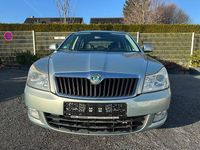 Gebraucht Skoda Octavia Elegance 160 PS (117 kW) 2009 Blau Kombi