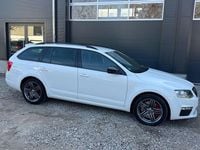 Gebraucht Skoda Octavia vRS 184 PS (135 kW) 2014 Weiß Kleinwagen