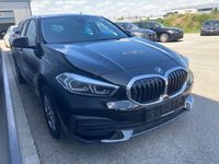 Gebraucht BMW 118 140 PS (102 kW) 2019 Schwarz Kleinwagen