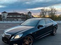 Gebraucht Mercedes E250 204 PS (150 kW) 2009 Schwarz Limousine