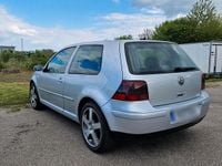 Używany VW Golf Trendline 131 KM (96 kW) 2002 Srebrny Coupe