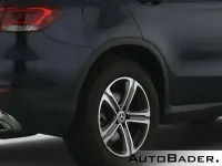 Gebraucht Mercedes GLC220 Exclusive 194 PS (142 kW) 2022 890 cavansitblau (metallic) SUV