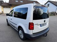 Usata VW Caddy Edition 75 CV (55 kW) 2016 Bianco Monovolume