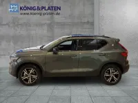 Usata Volvo XC40 Plus 163 CV (119 kW) 2025 Verde SUV