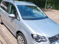 Gebraucht VW Touran Trendline 140 PS (102 kW) 2009 Silber Van / Kleinbus