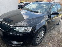 Gebraucht Skoda Octavia 105 PS (77 kW) 2014 Schwarz Kleinwagen