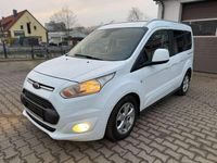 Gebraucht Ford Tourneo Connect Titanium 101 PS (74 kW) 2014 Frostweiß Van / Kleinbus
