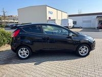 Gebraucht Ford Fiesta Celebration 80 PS (58 kW) 2017 Schwarz Kleinwagen