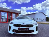 Używany Kia Stinger GT 370 KM (272 kW) 2019 Biały Hatchback